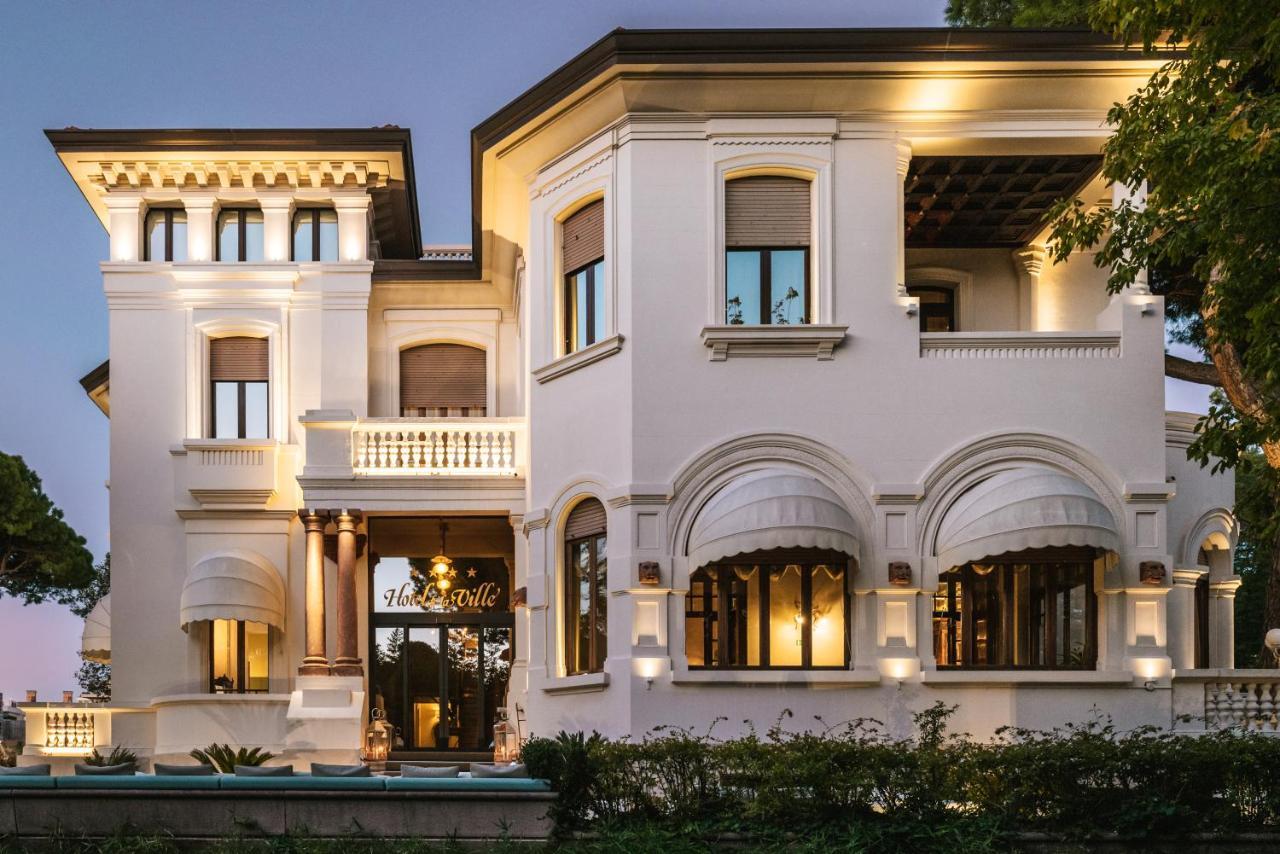 Hotel De La Ville Riccione Exterior photo