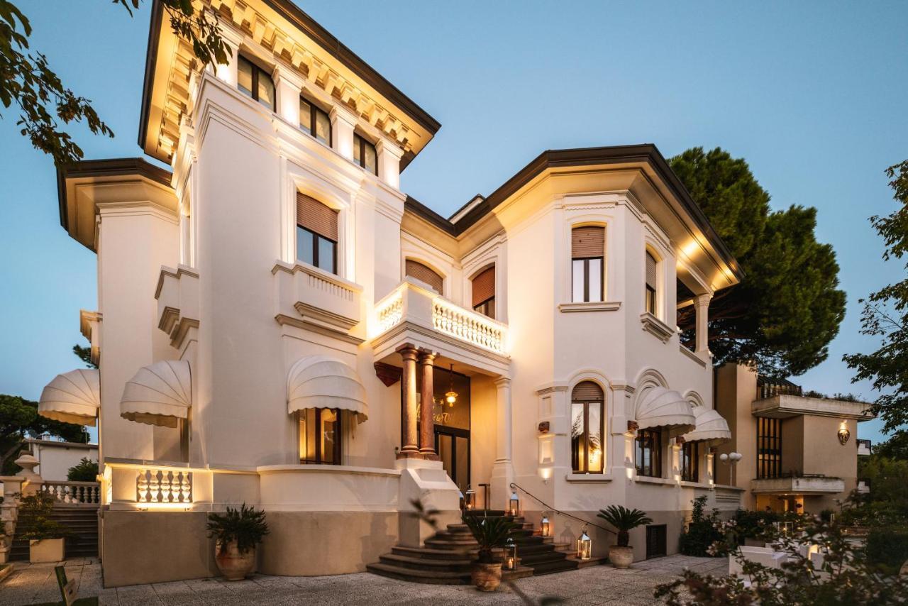 Hotel De La Ville Riccione Exterior photo